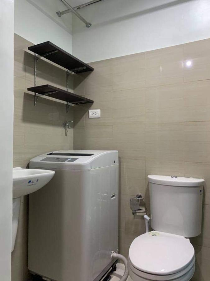 Staycation Shore 2 Moa Pasay Манила Екстериор снимка