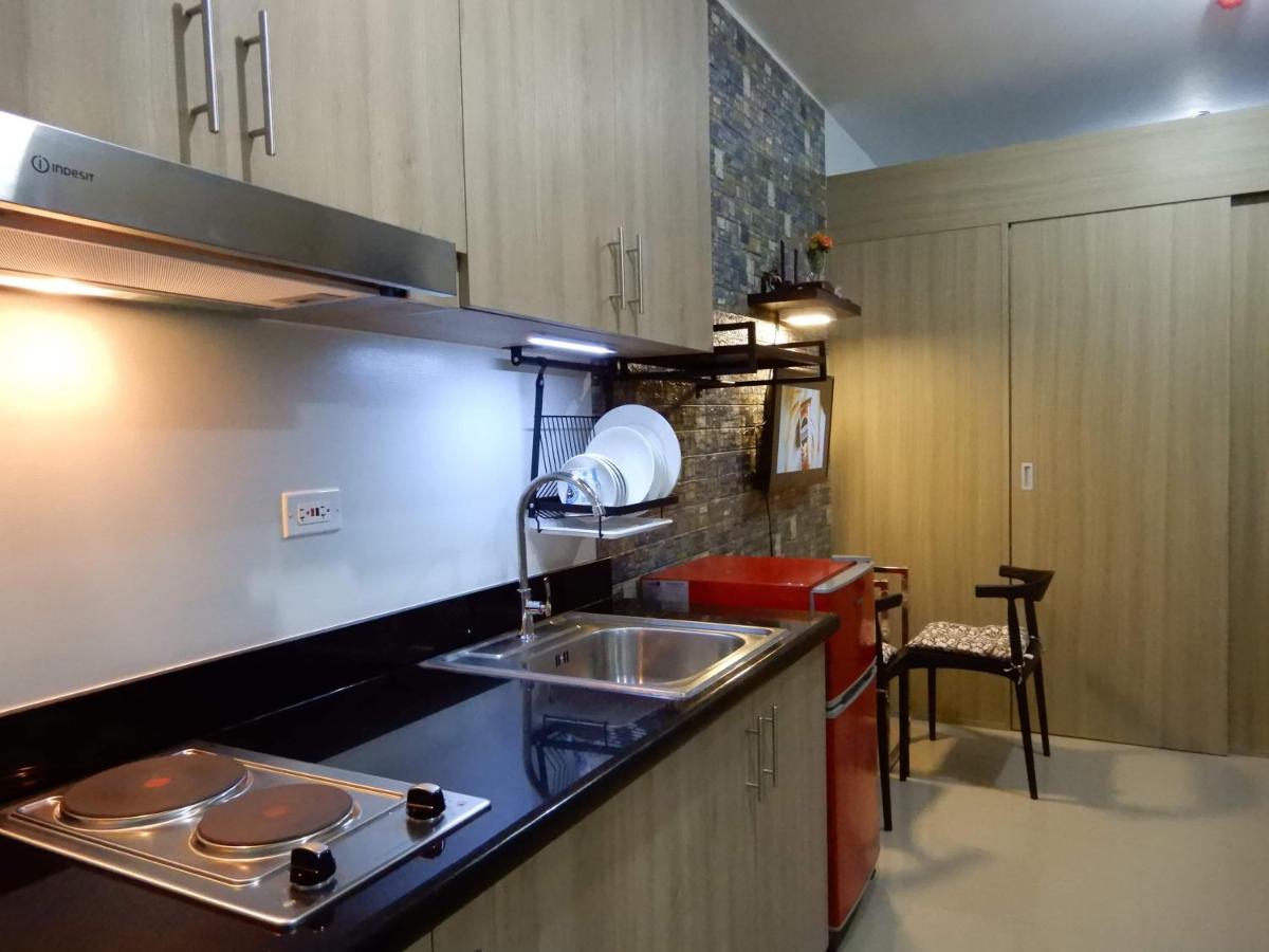 Staycation Shore 2 Moa Pasay Манила Екстериор снимка
